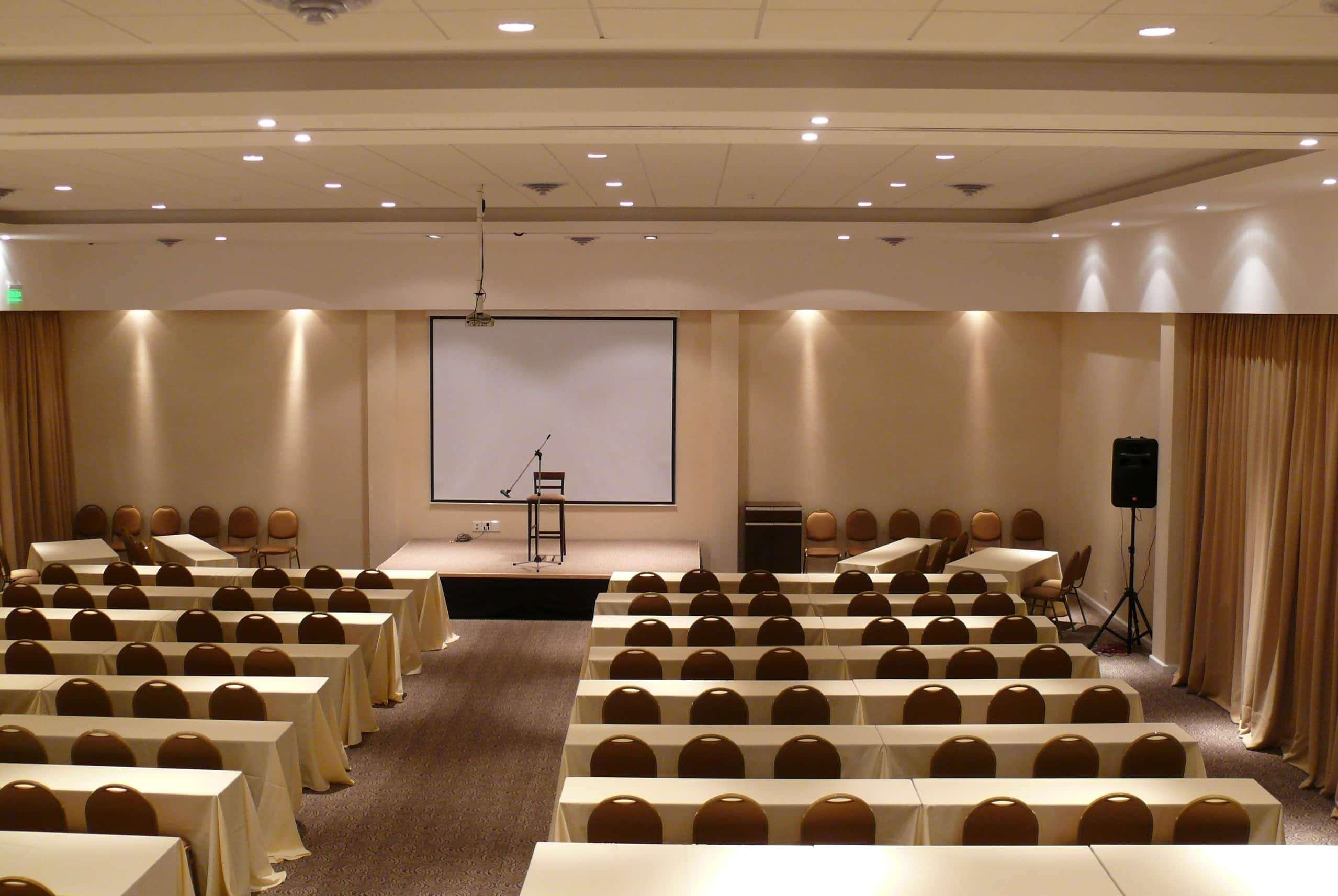 Howard Johnson Resort Spa & Convention Center Merlo Dış mekan fotoğraf